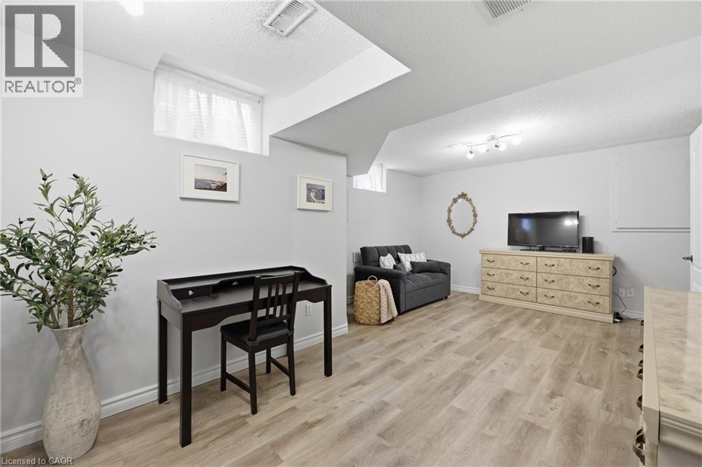 175 Fiddlers Green Road Unit# 3, Ancaster, Ontario  L9G 4X7 - Photo 20 - 40818468