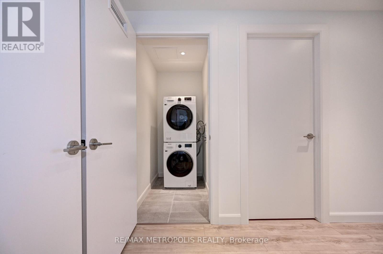 909 - 741 King Street W, Kitchener, Ontario  N2G 0E9 - Photo 17 - X12987114