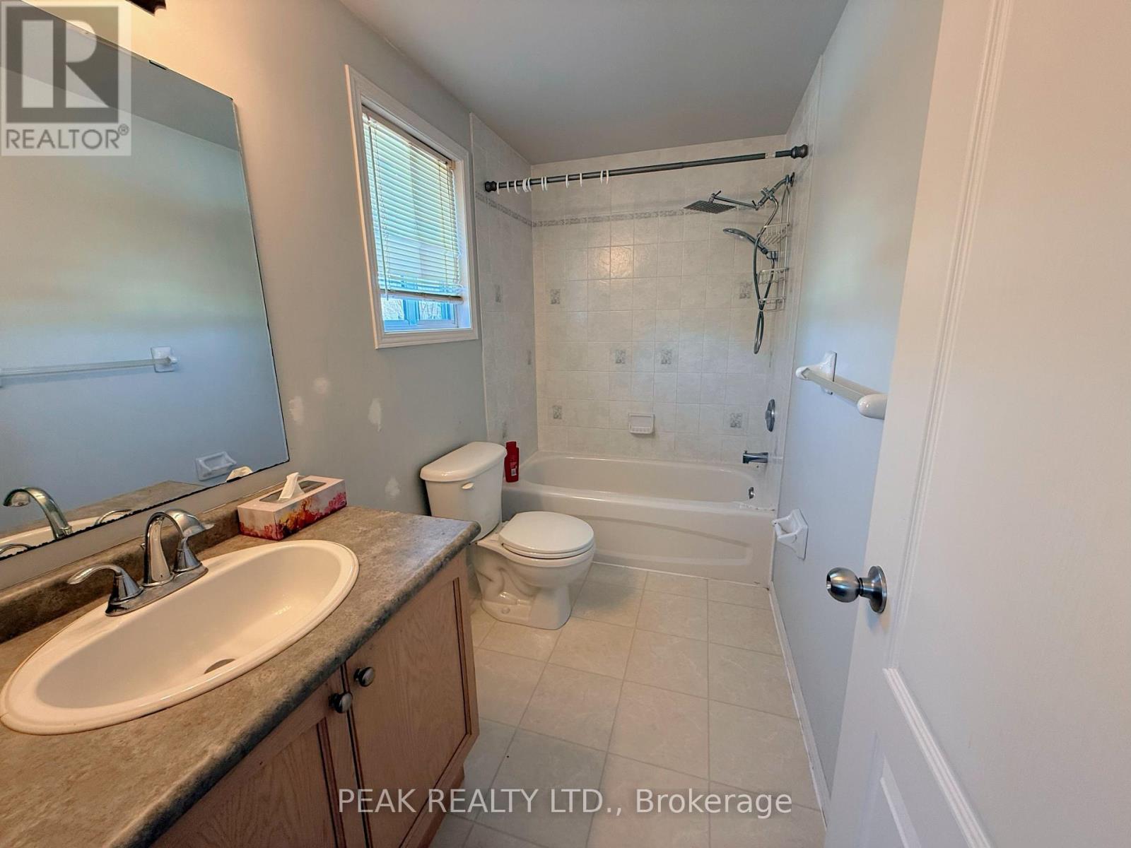 360 Pastern Street, Waterloo, Ontario  N2K 4E1 - Photo 9 - X12987118