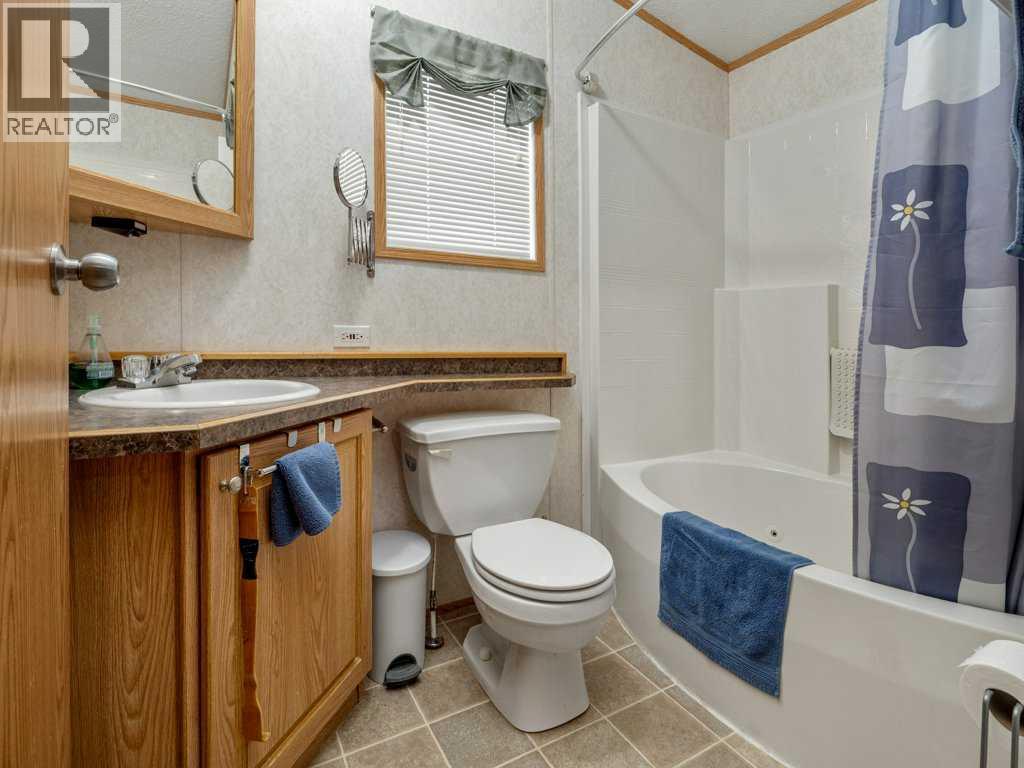 206 Station Boulevard, Coaldale, Alberta  T1M 1P5 - Photo 28 - A2270594