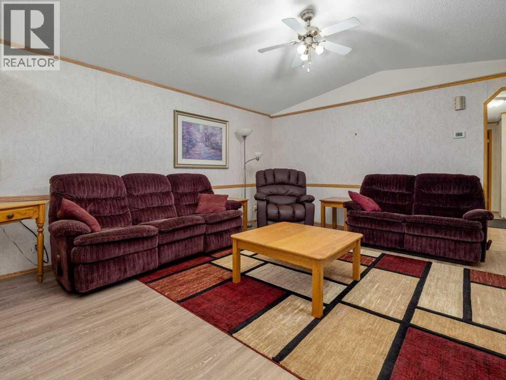 206 Station Boulevard, Coaldale, Alberta  T1M 1P5 - Photo 15 - A2270594