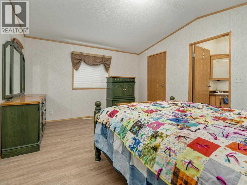 206 Station Boulevard, Coaldale, Alberta  T1M 1P5 - Photo 25 - A2270594