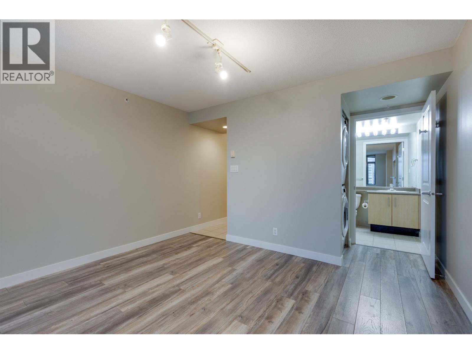 1202 3660 Vanness Avenue, Vancouver, British Columbia  V5R 6H8 - Photo 11 - R3100334