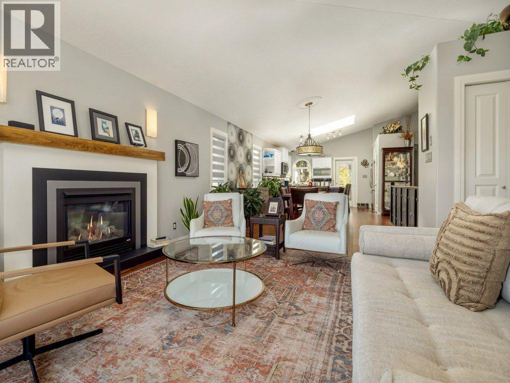 22 Riverstone Boulevard W, Lethbridge, Alberta  T1K 7X3 - Photo 9 - A2294225