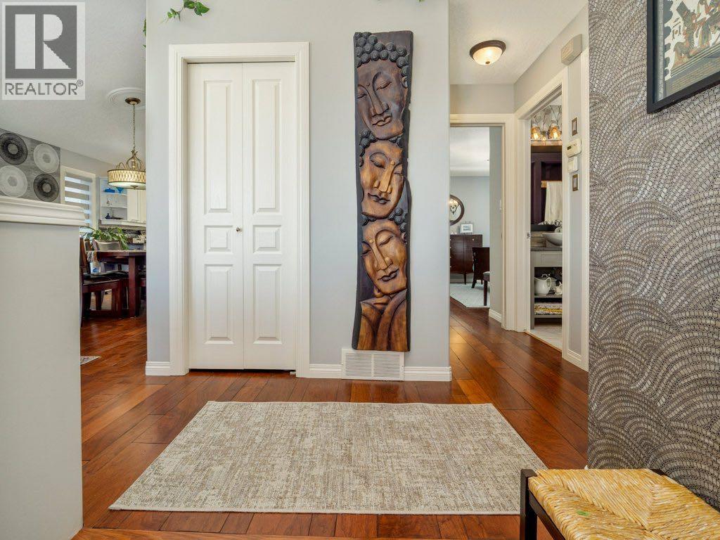 22 Riverstone Boulevard W, Lethbridge, Alberta  T1K 7X3 - Photo 3 - A2294225