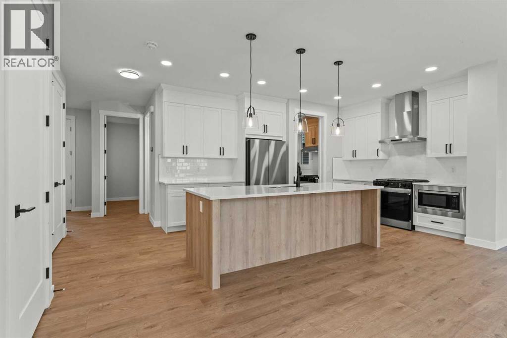 294 Kinniburgh Loop, Chestermere, Alberta  T1X 3C3 - Photo 9 - A2300591