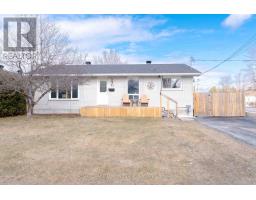 22 JOHN STREET, Petawawa, Ontario