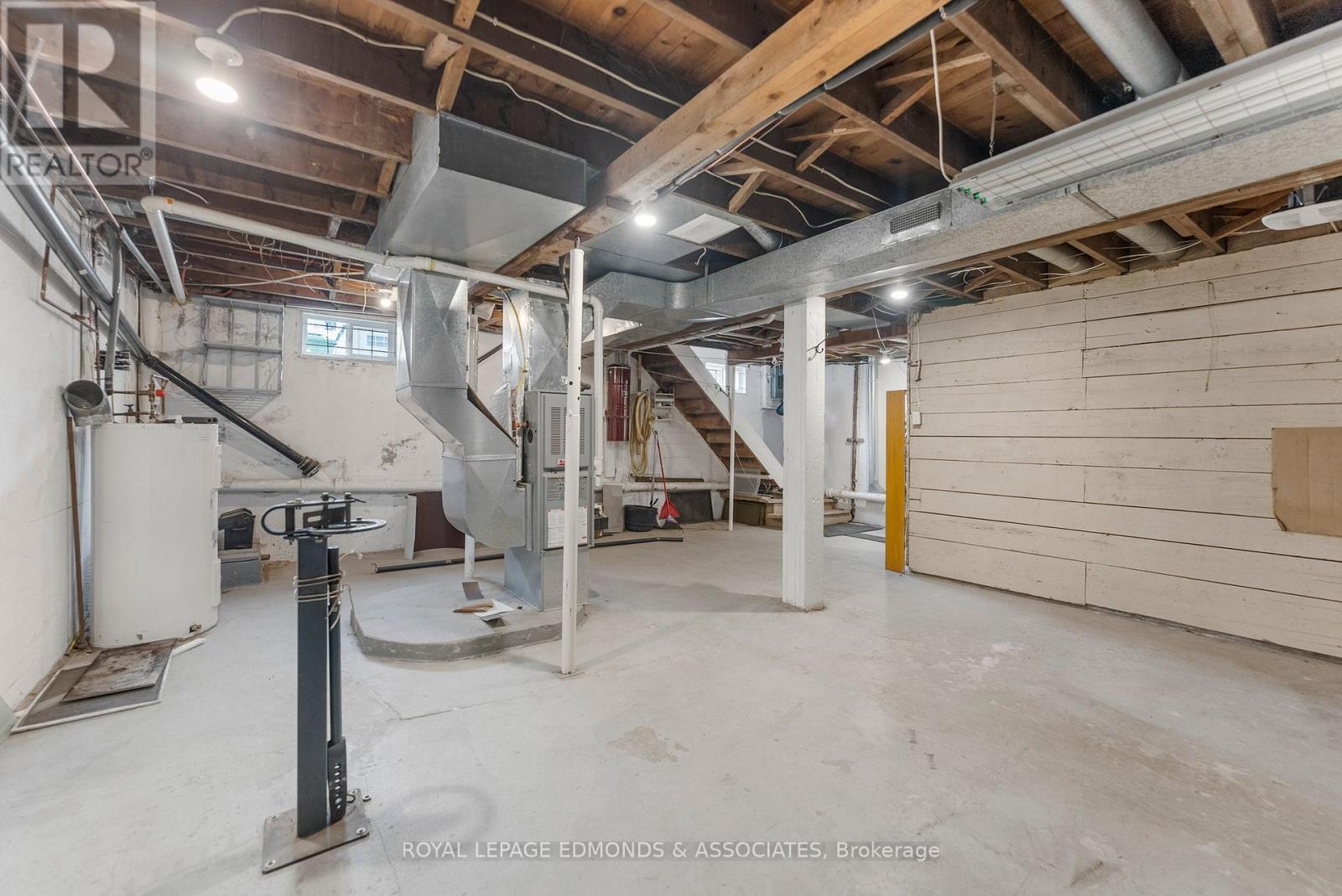 615 Moffat Street, Pembroke, Ontario  K8A 3Y2 - Photo 34 - X12987184