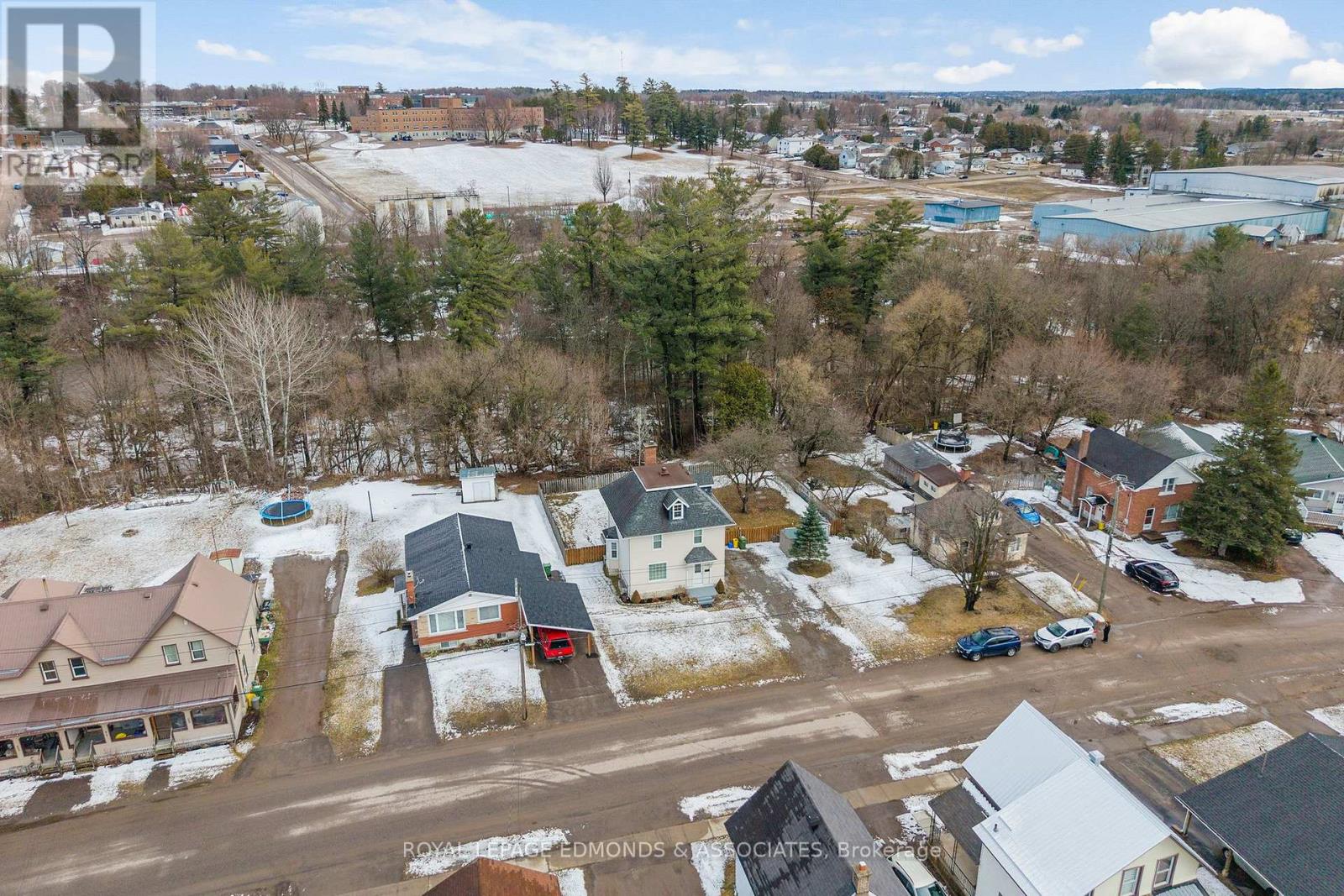 615 Moffat Street, Pembroke, Ontario  K8A 3Y2 - Photo 50 - X12987184