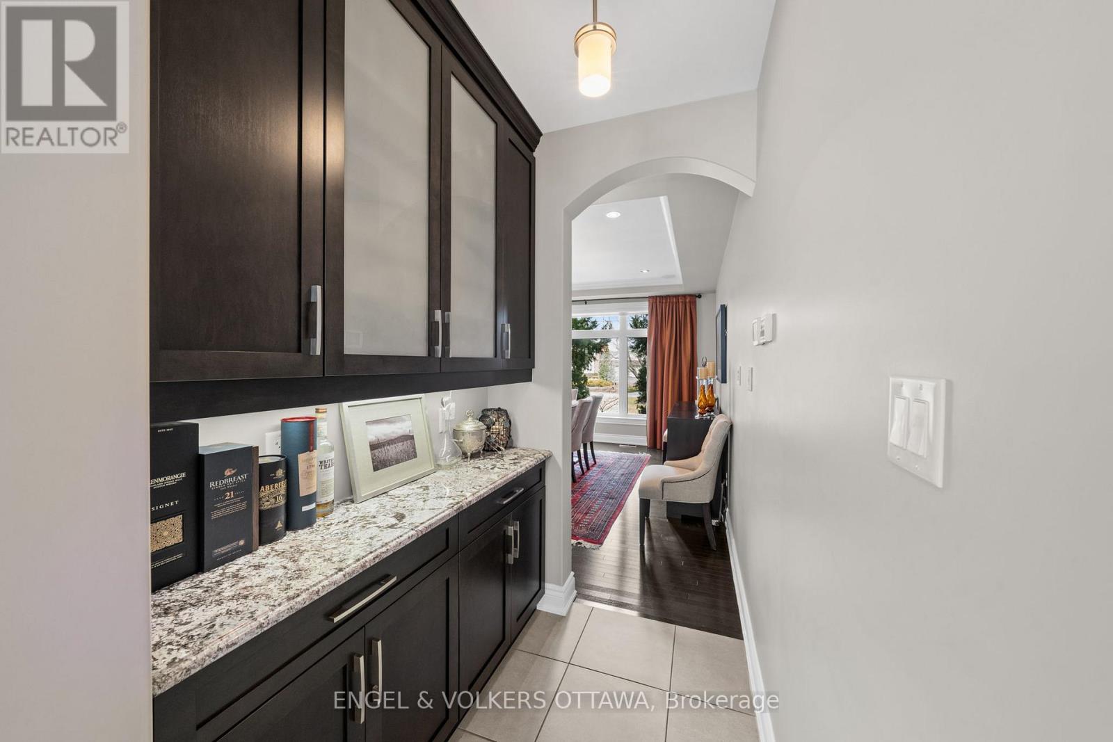 5796 Longhearth Way, Ottawa, Ontario  K4M 1M1 - Photo 12 - X12987180