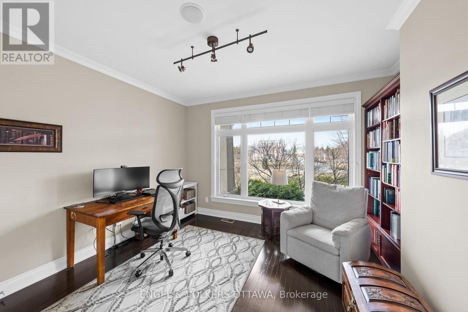 5796 Longhearth Way, Ottawa, Ontario  K4M 1M1 - Photo 21 - X12987180