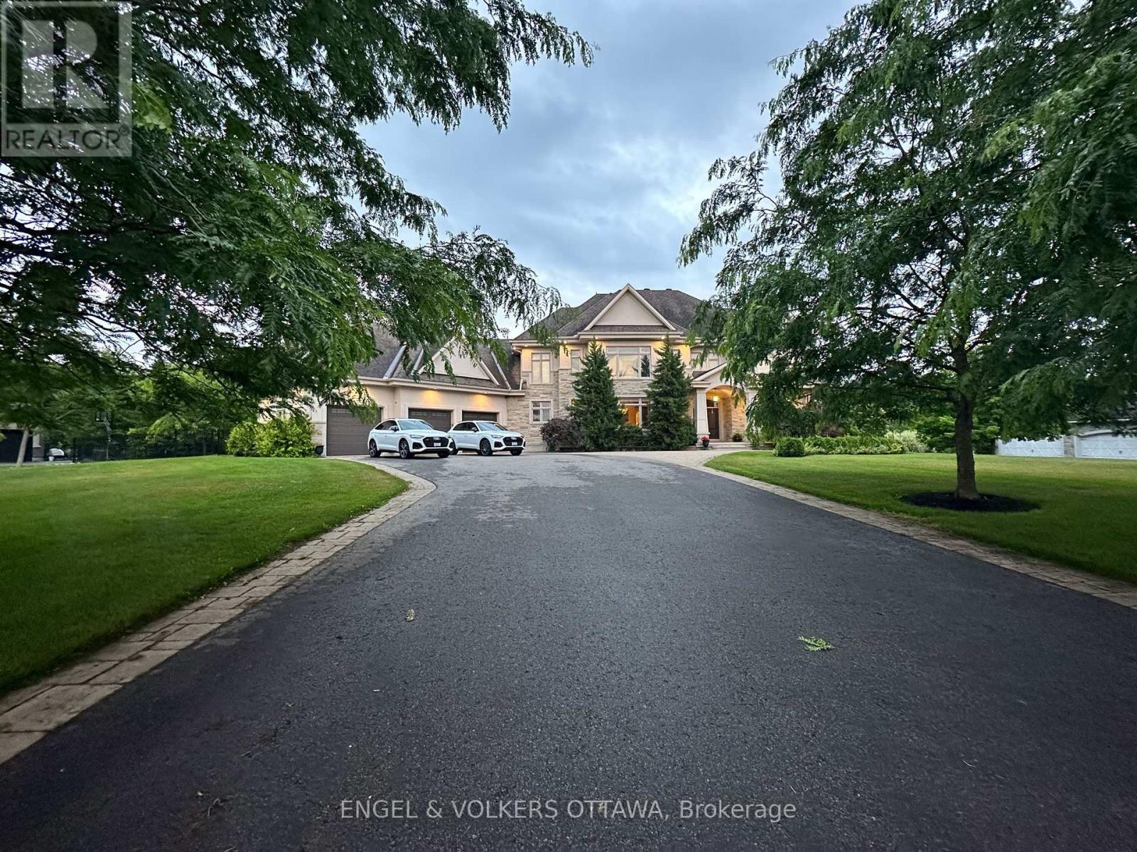 5796 Longhearth Way, Ottawa, Ontario  K4M 1M1 - Photo 3 - X12987180