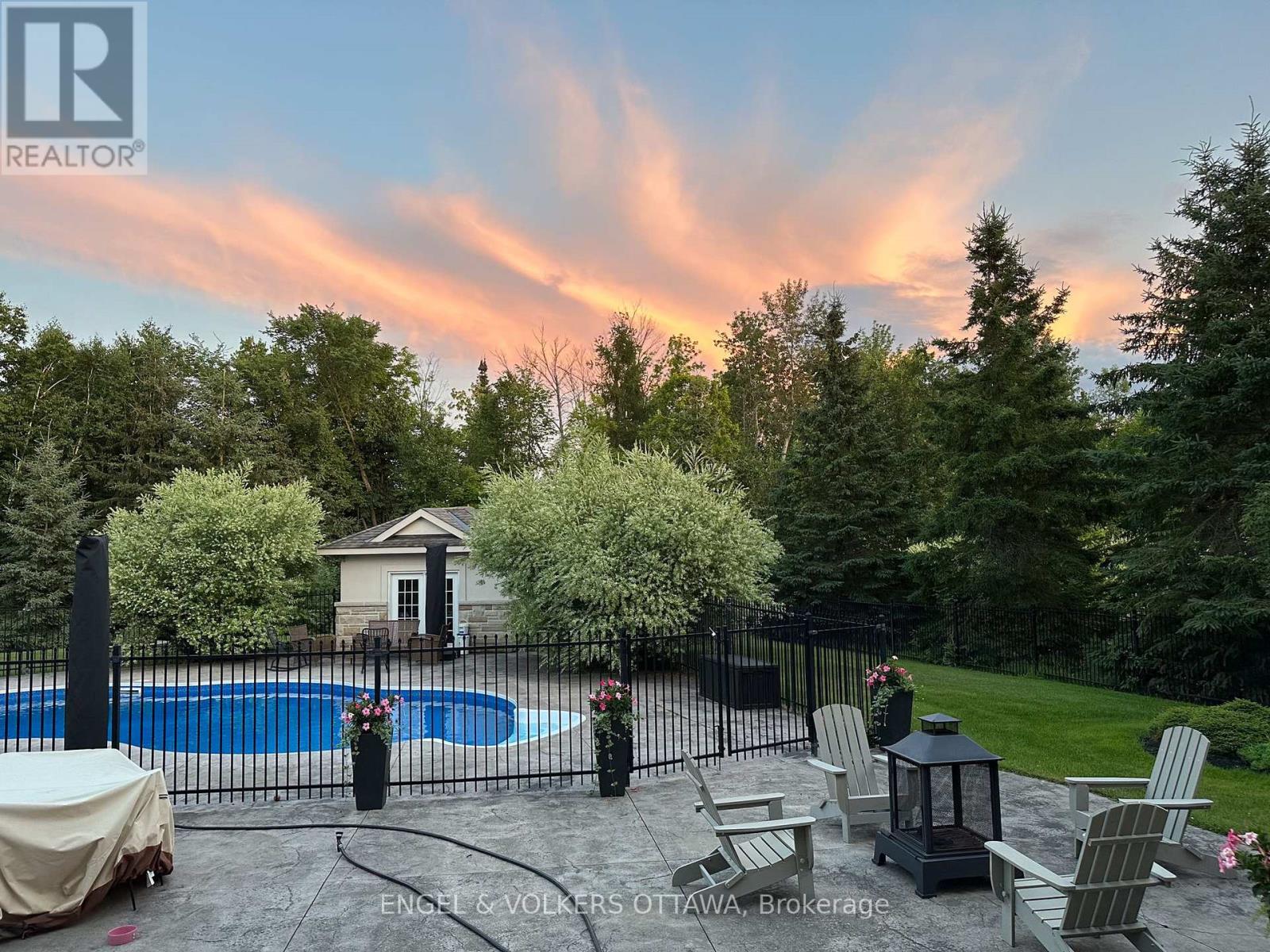 5796 Longhearth Way, Ottawa, Ontario  K4M 1M1 - Photo 48 - X12987180