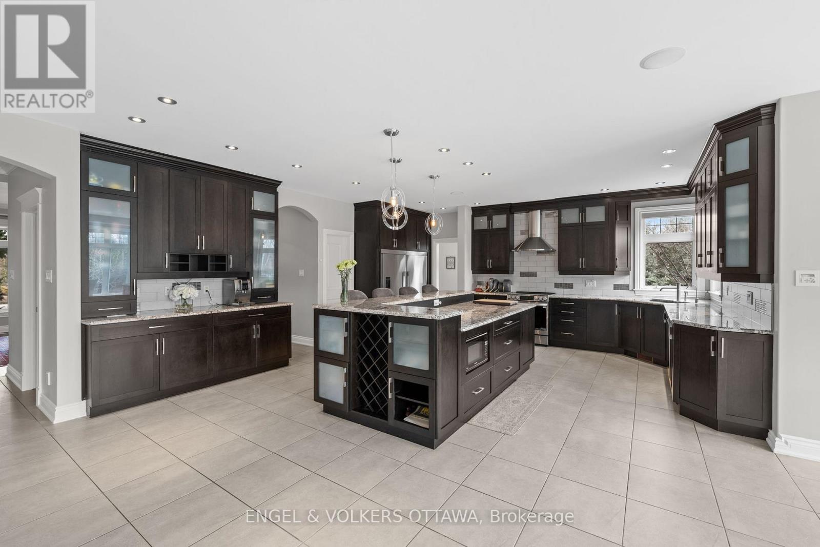 5796 Longhearth Way, Ottawa, Ontario  K4M 1M1 - Photo 7 - X12987180