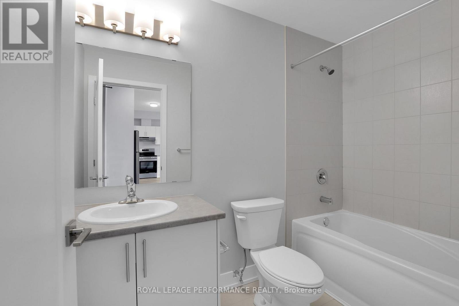 320 - 397 Codd's Road, Ottawa, Ontario  K1K 5C7 - Photo 16 - X12987186