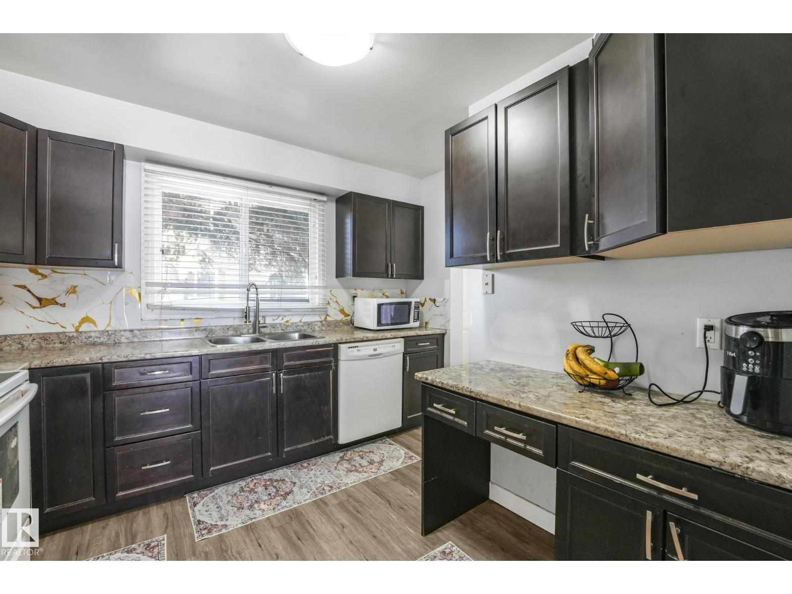 #19 1415 62 St Nw, Edmonton, Alberta  T6L 4K1 - Photo 9 - E4472971