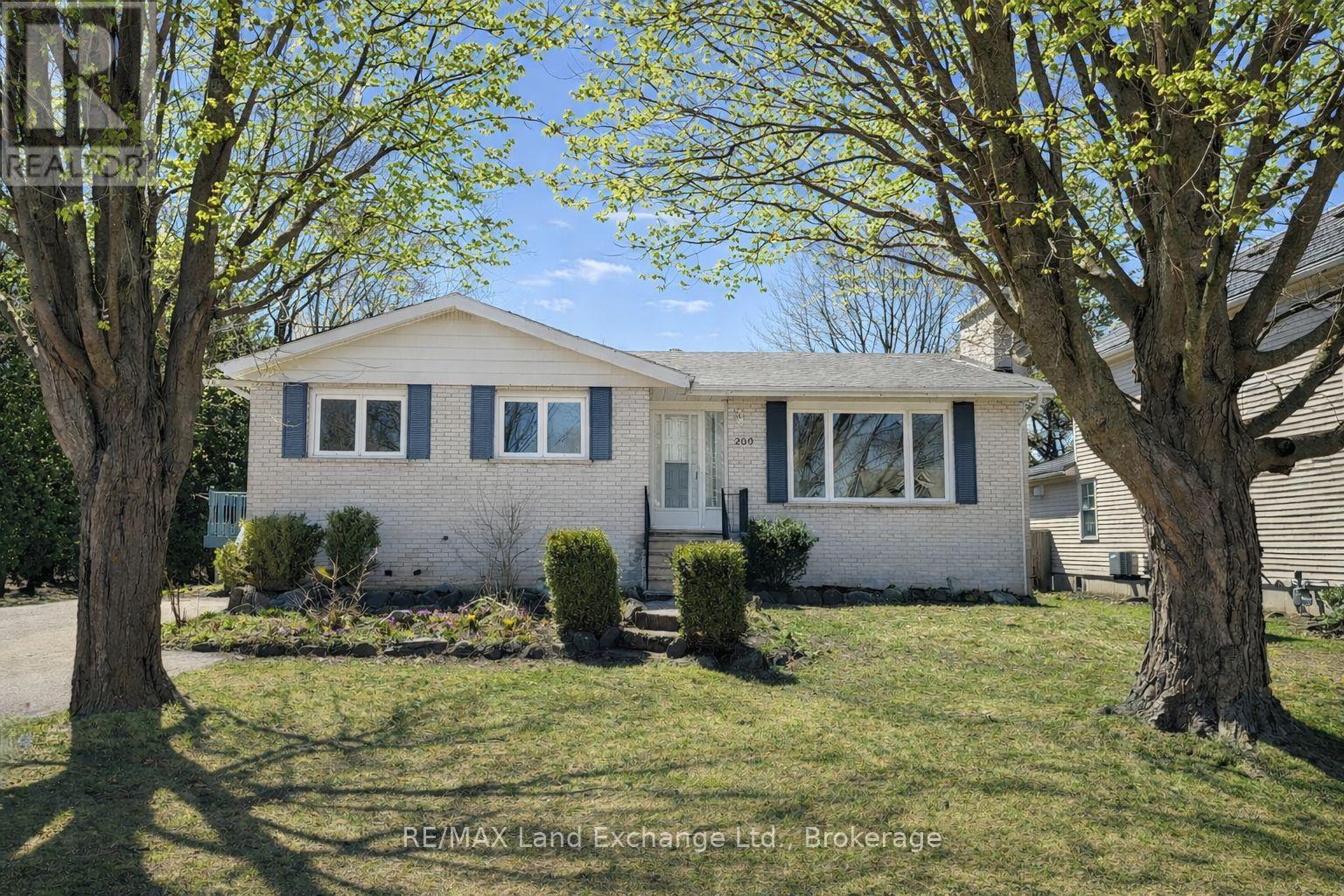 269 MORPETH STREET, Saugeen Shores, Ontario