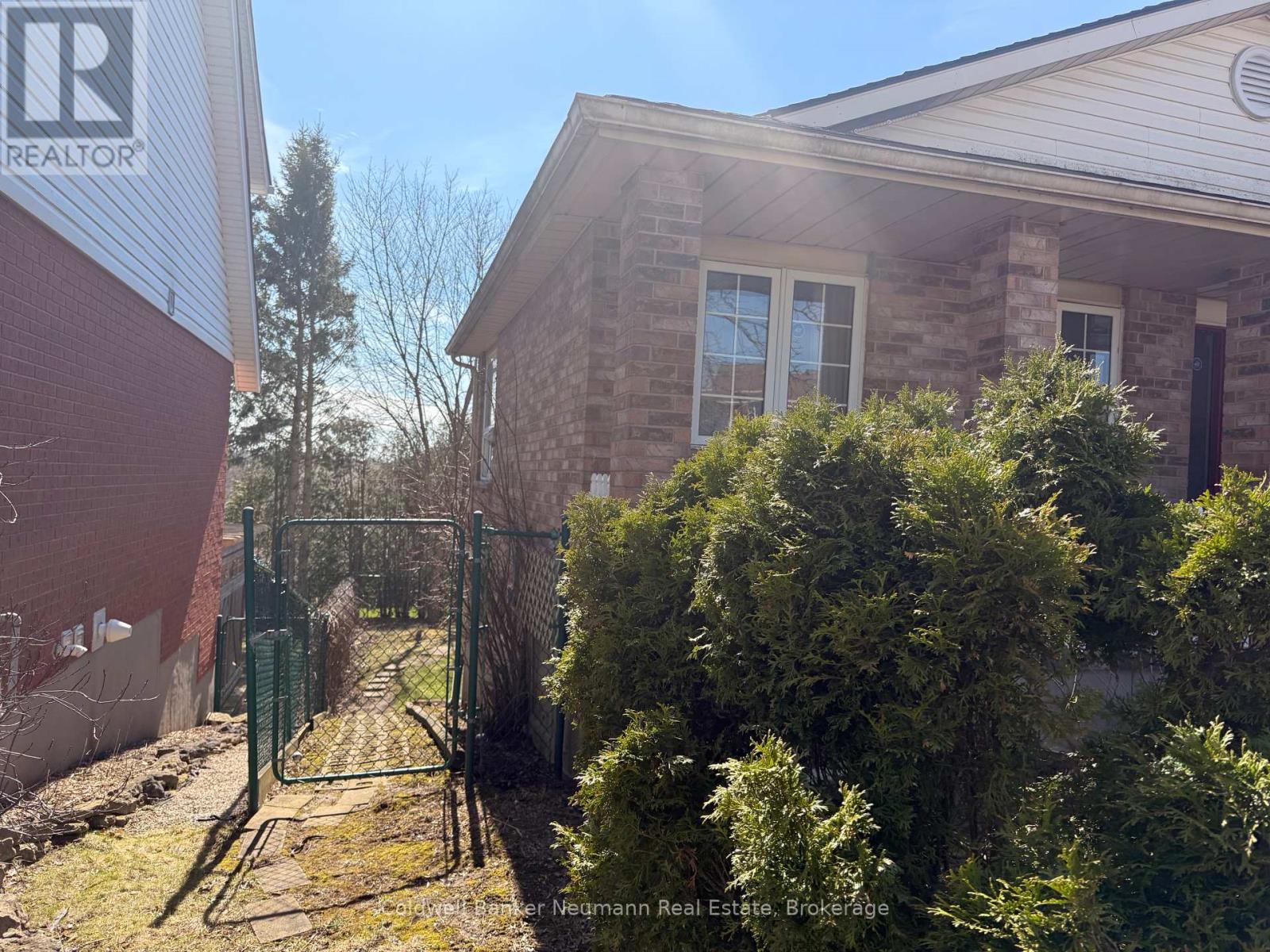 129 Rickson Avenue, Guelph, Ontario  N1G 4V6 - Photo 11 - X12842900