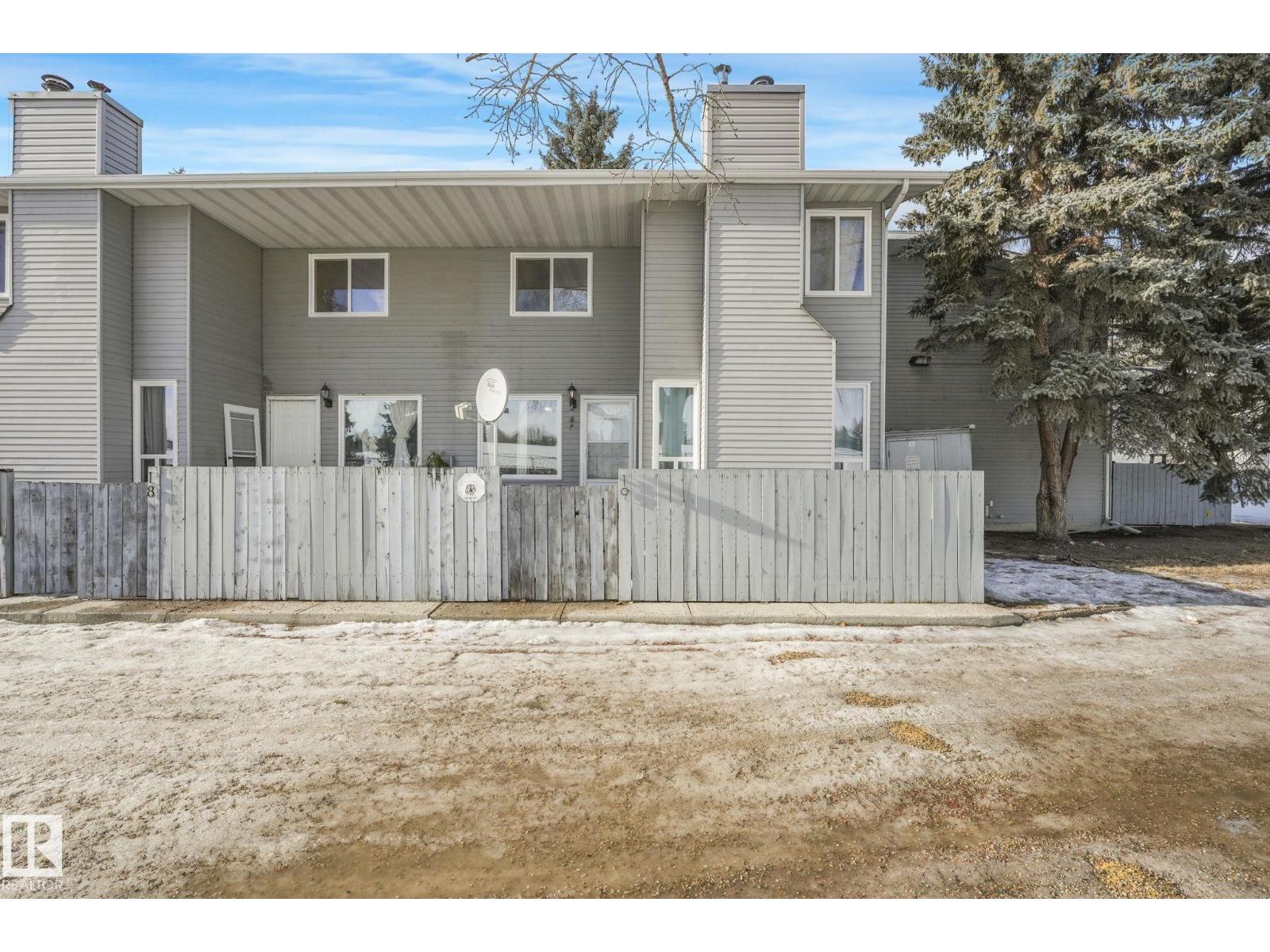 #19 1415 62 St Nw, Edmonton, Alberta  T6L 4K1 - Photo 2 - E4472971