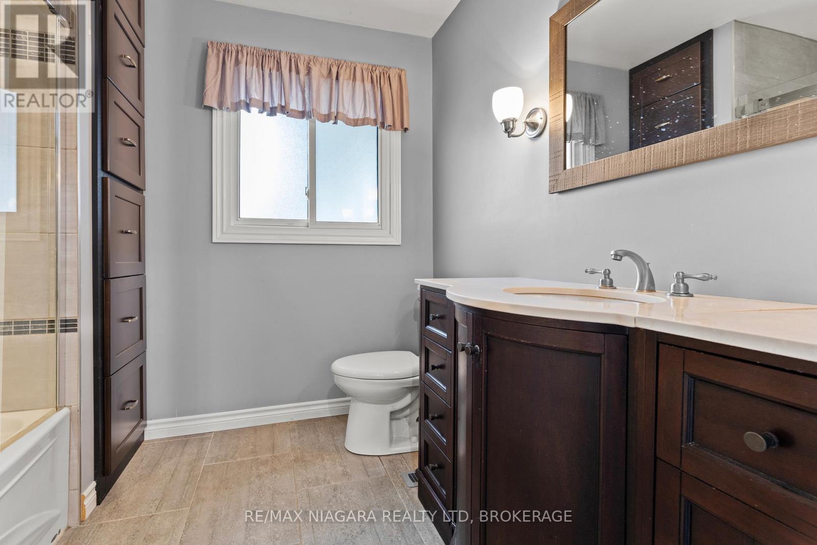 60826 Regional Rd 27 Road, Wainfleet (Marshville/winger), Ontario  L3B 5N6 - Photo 22 - X12987196