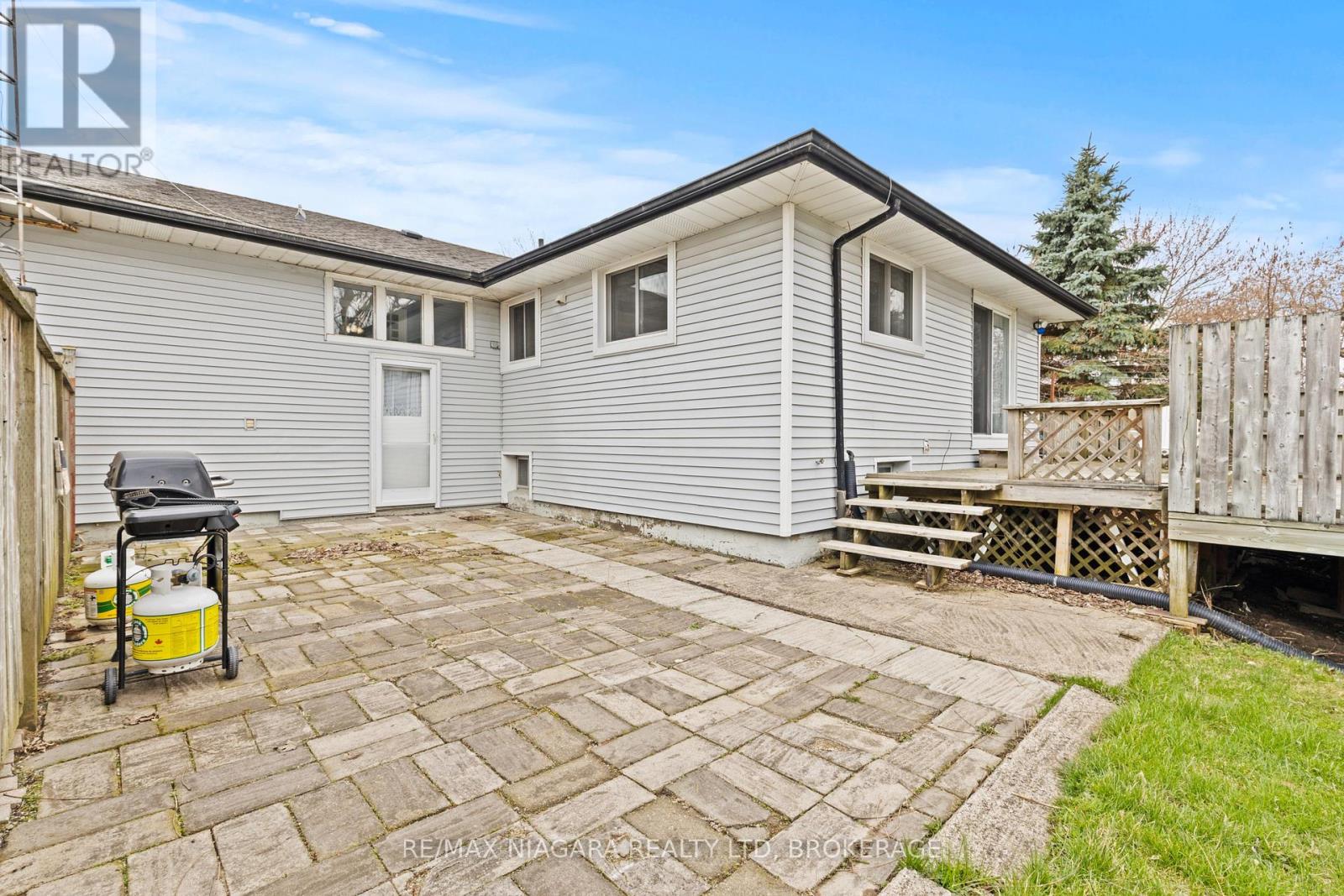 60826 Regional Rd 27 Road, Wainfleet (Marshville/winger), Ontario  L3B 5N6 - Photo 32 - X12987196