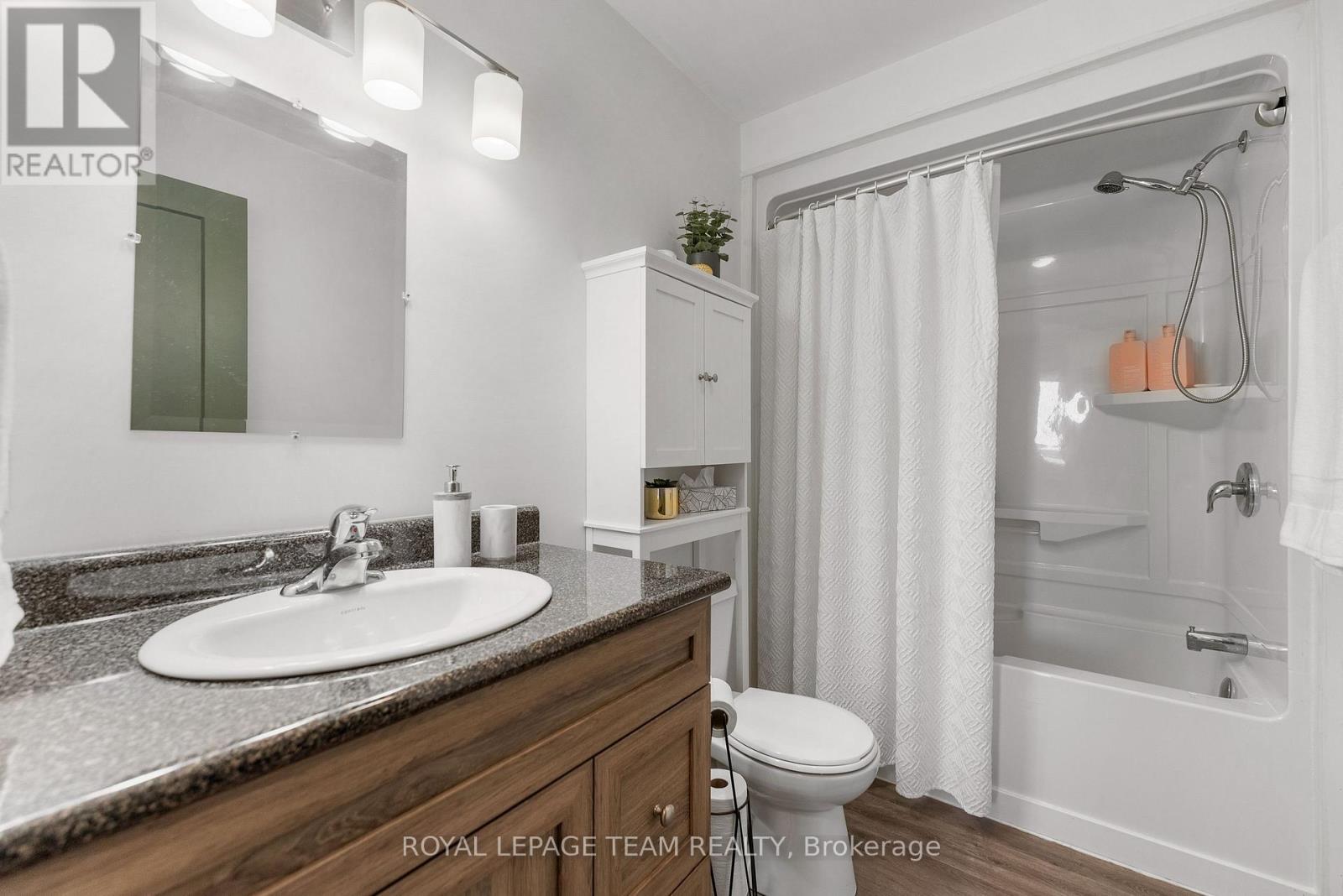 39 Columbine Lane, North Algona Wilberforce, Ontario  K0J 1T0 - Photo 21 - X12941928