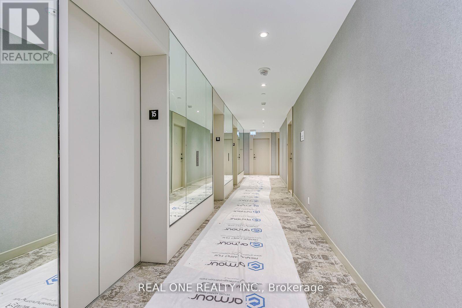 1520 - 2020 Bathurst Street, Toronto, Ontario  M5P 0A6 - Photo 4 - C12987190