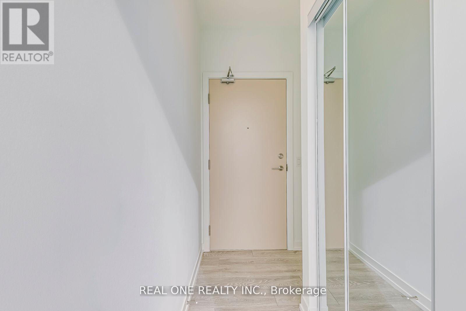 1520 - 2020 Bathurst Street, Toronto, Ontario  M5P 0A6 - Photo 6 - C12987190