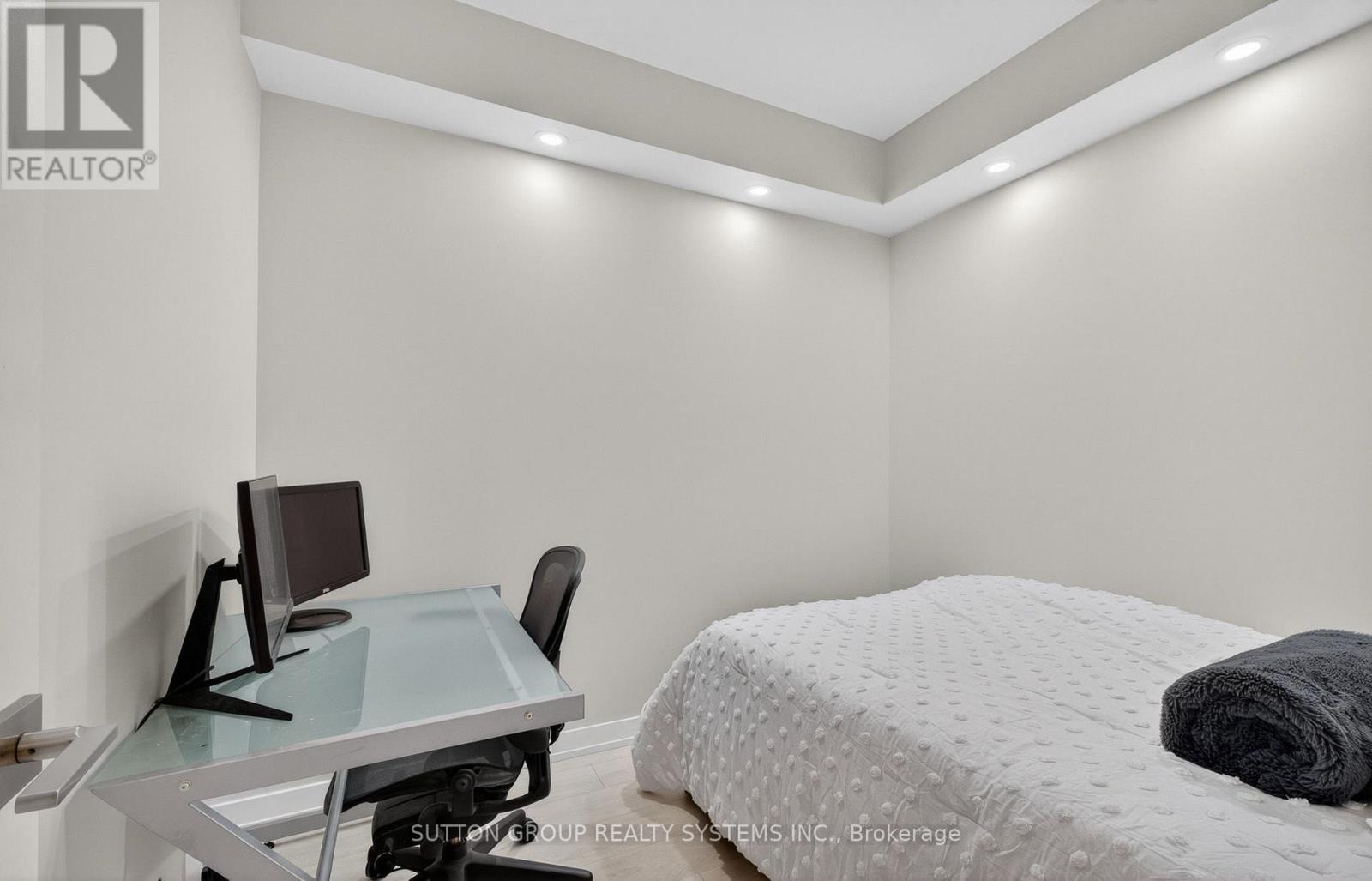 212 - 223 St Clair Avenue W, Toronto, Ontario  M4V 1R3 - Photo 18 - C12987202