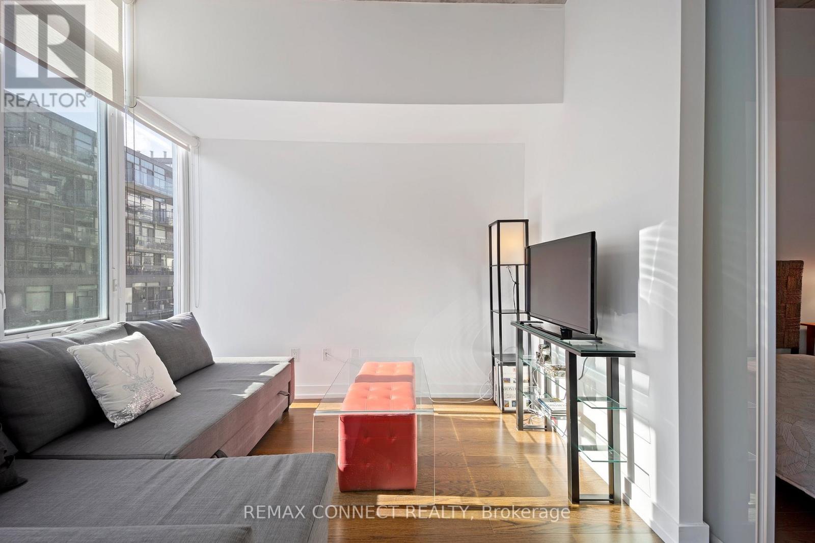 604 - 20 Stewart Street, Toronto, Ontario  M5V 1H6 - Photo 8 - C12987212