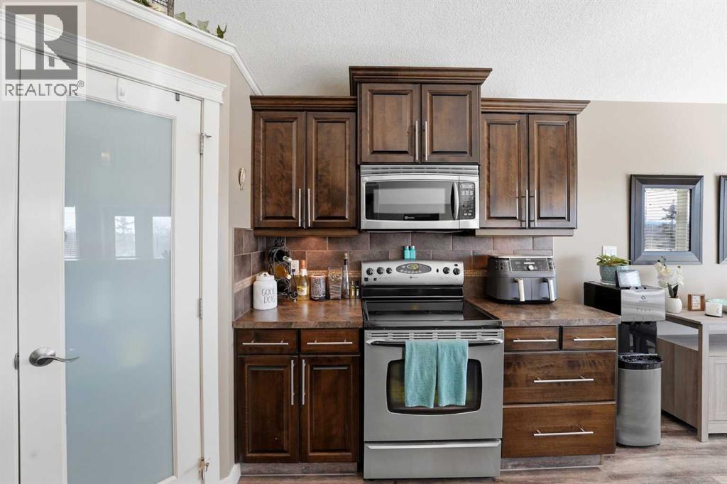 156 Kershaw Close, Red Deer, Alberta  T4P 0H4 - Photo 7 - A2301018