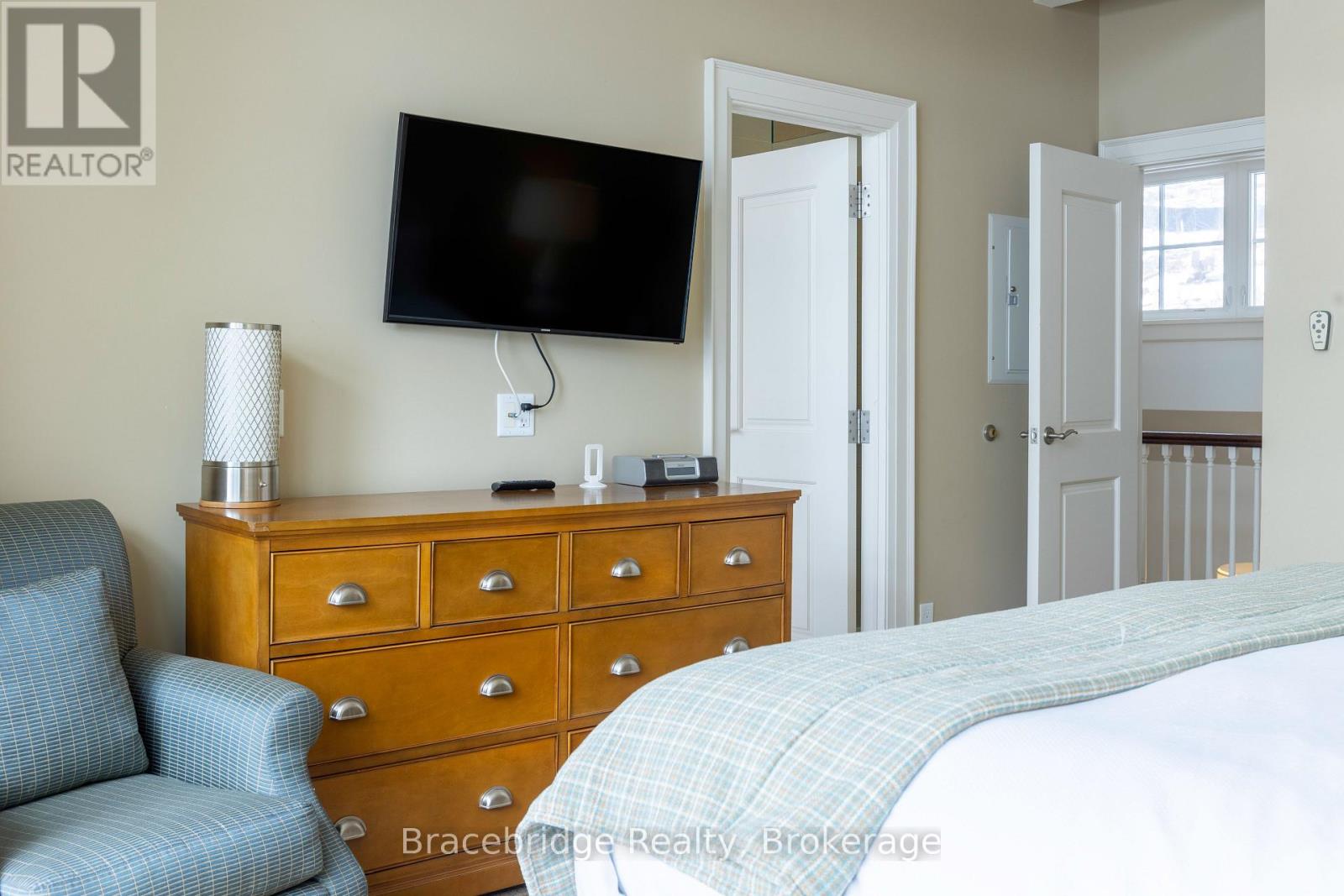 A201-A2 - 1869 Muskoka Rd 118 Highway W, Muskoka Lakes, Ontario  P1L 1W8 - Photo 11 - X12987208