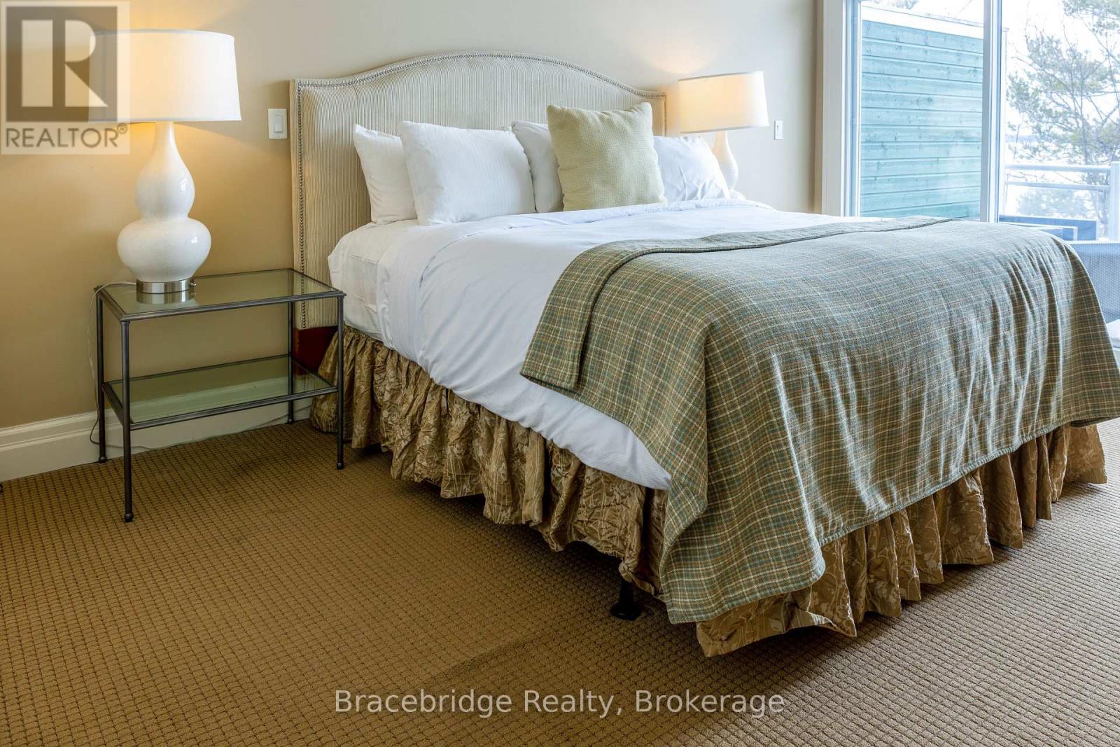 A201-A2 - 1869 Muskoka Rd 118 Highway W, Muskoka Lakes, Ontario  P1L 1W8 - Photo 8 - X12987208