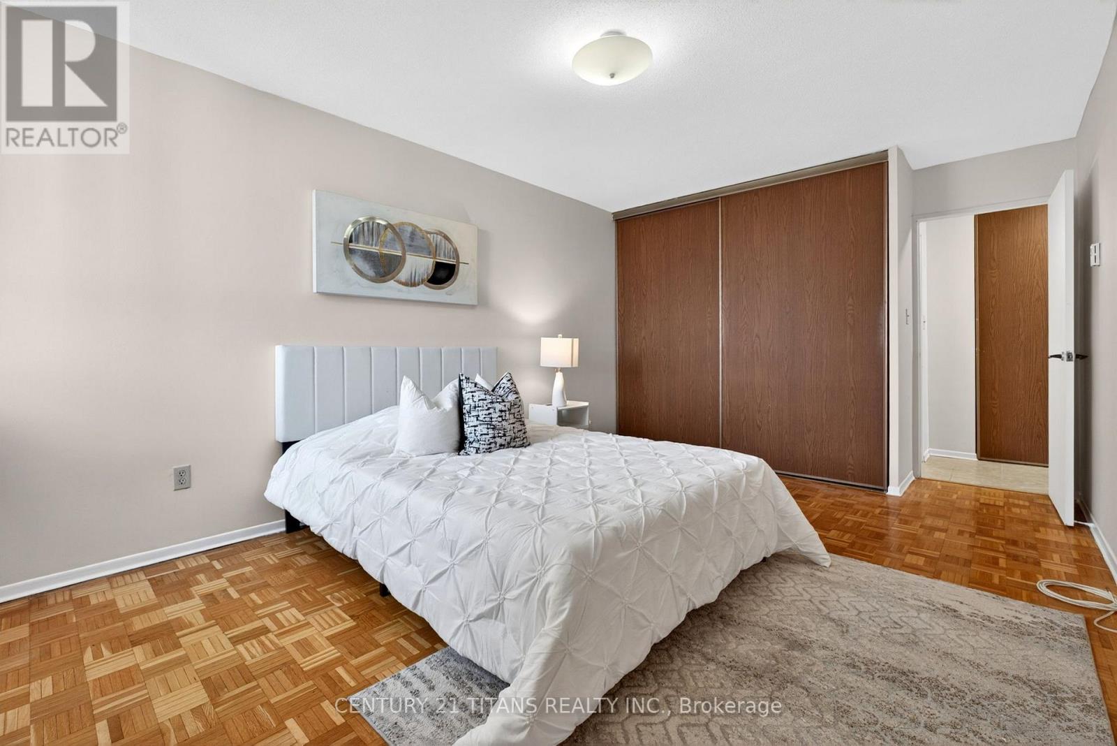 2903 - 1 Massey Square, Toronto, Ontario  M4C 5L4 - Photo 27 - E12987222