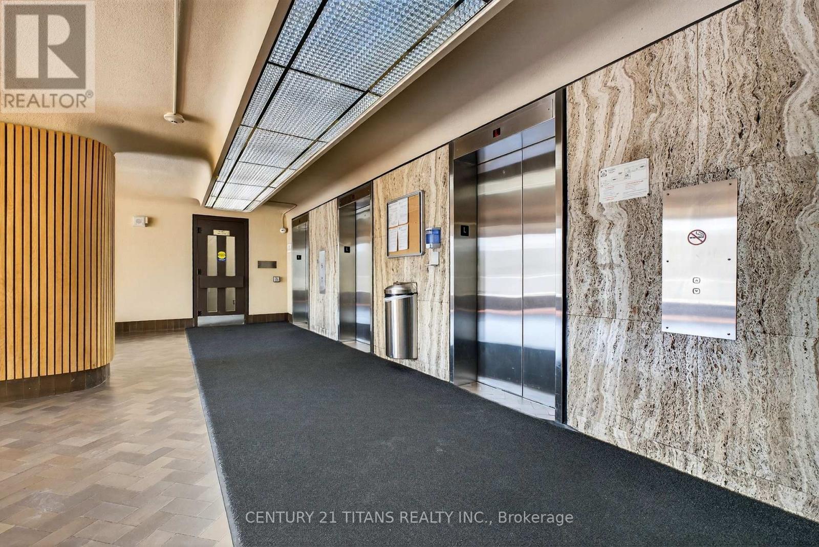 2903 - 1 Massey Square, Toronto, Ontario  M4C 5L4 - Photo 5 - E12987222