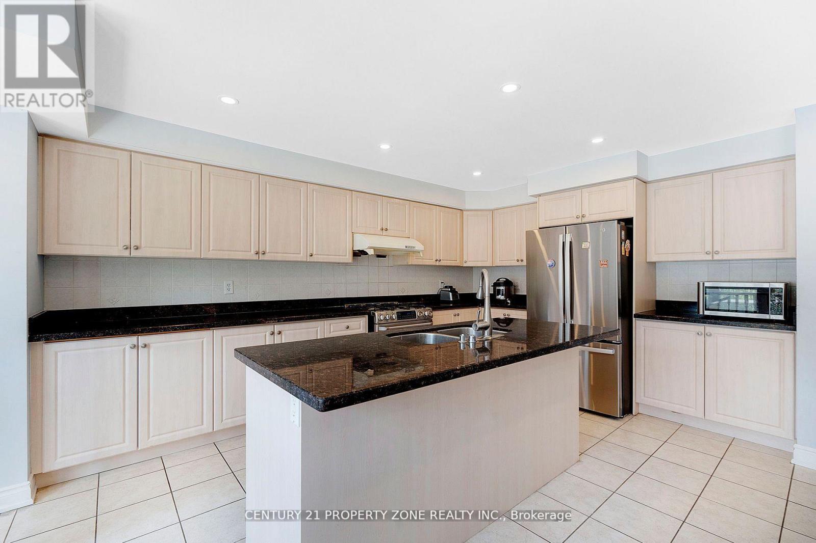 28 Seminoff Street, Toronto, Ontario  M1L 0B1 - Photo 16 - E12987248