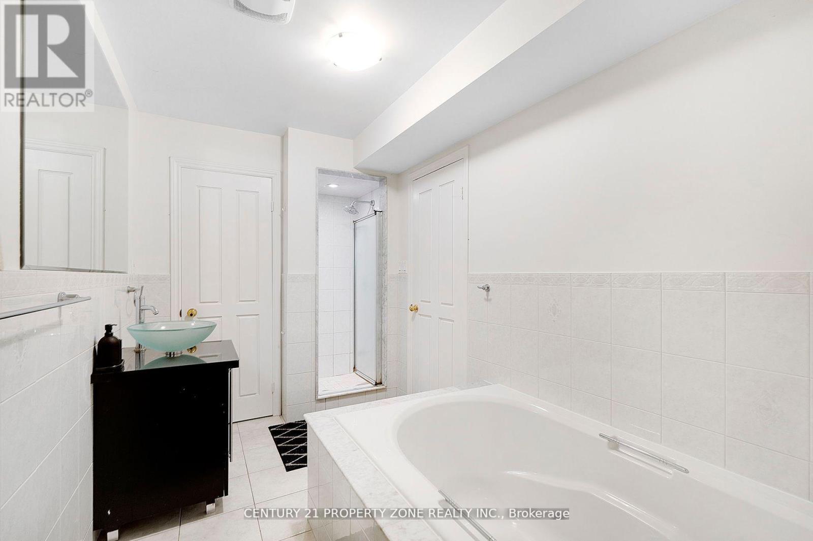 28 Seminoff Street, Toronto, Ontario  M1L 0B1 - Photo 22 - E12987248