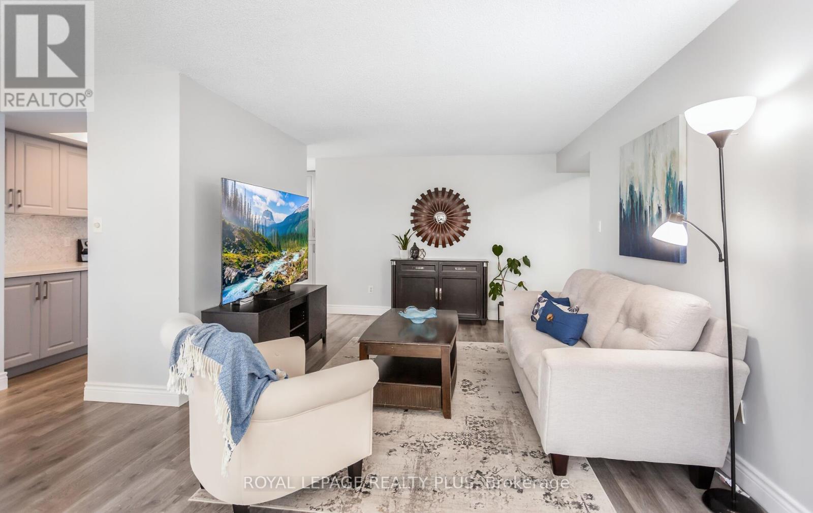 509 - 5 Lisa Street, Brampton, Ontario  L6T 4T4 - Photo 4 - W12966986