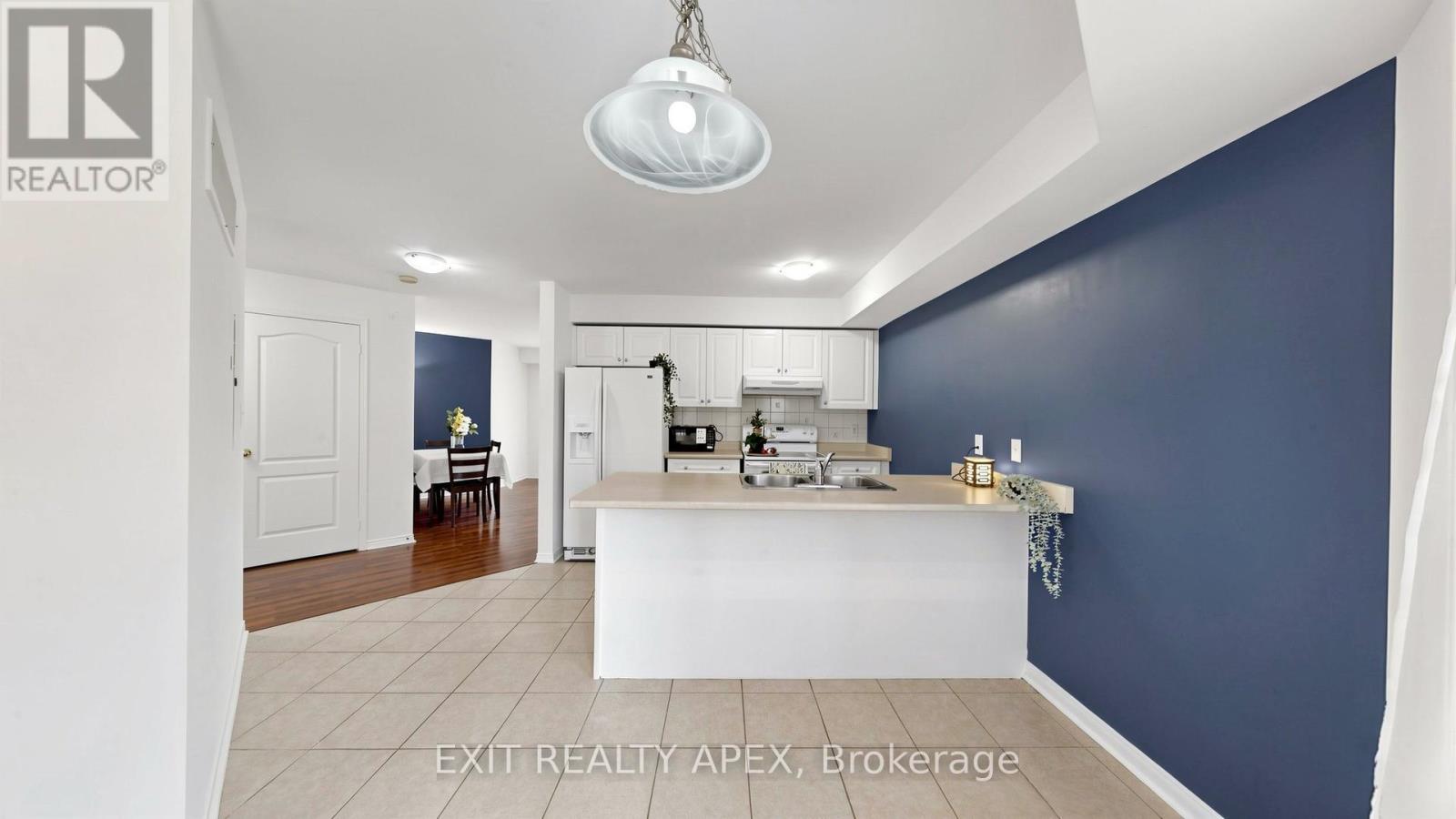 4 - 3395 Thomas Street N, Mississauga, Ontario  L5M 0P7 - Photo 13 - W12982492