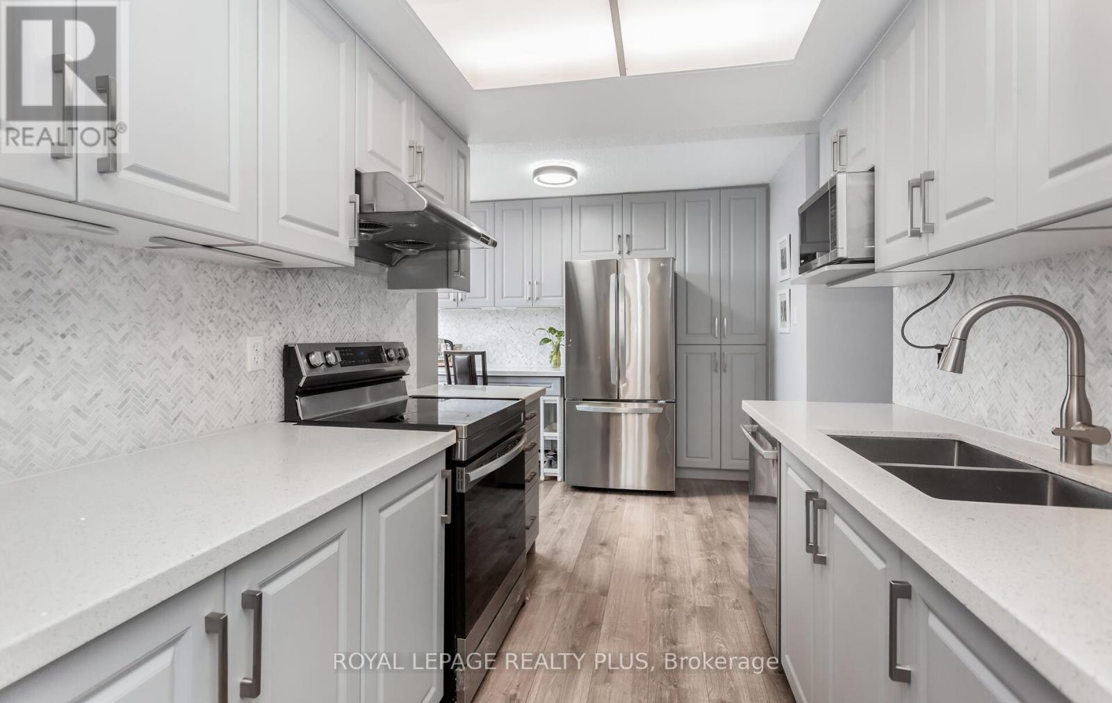 509 - 5 Lisa Street, Brampton, Ontario  L6T 4T4 - Photo 9 - W12966986