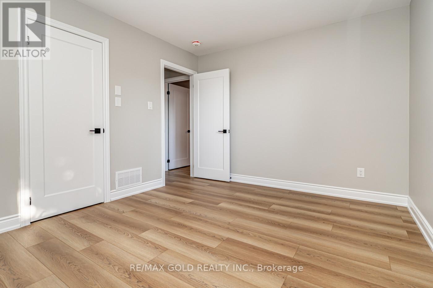 Unknown Address, ,     - Photo 25 - W12987078