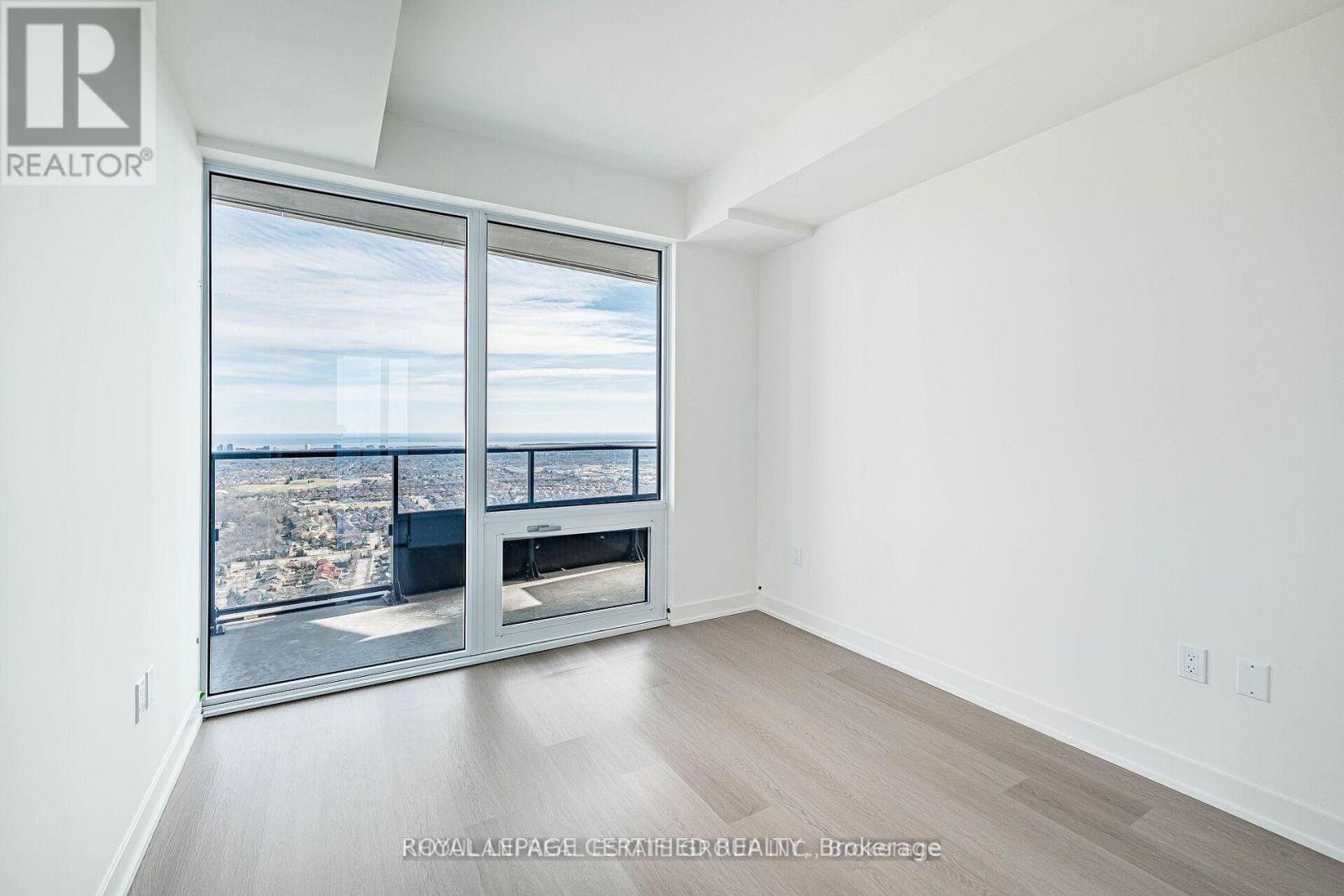 3411 - 448 Burmhamthorpe Road, Mississauga, Ontario  L5B 4M6 - Photo 9 - W12987162