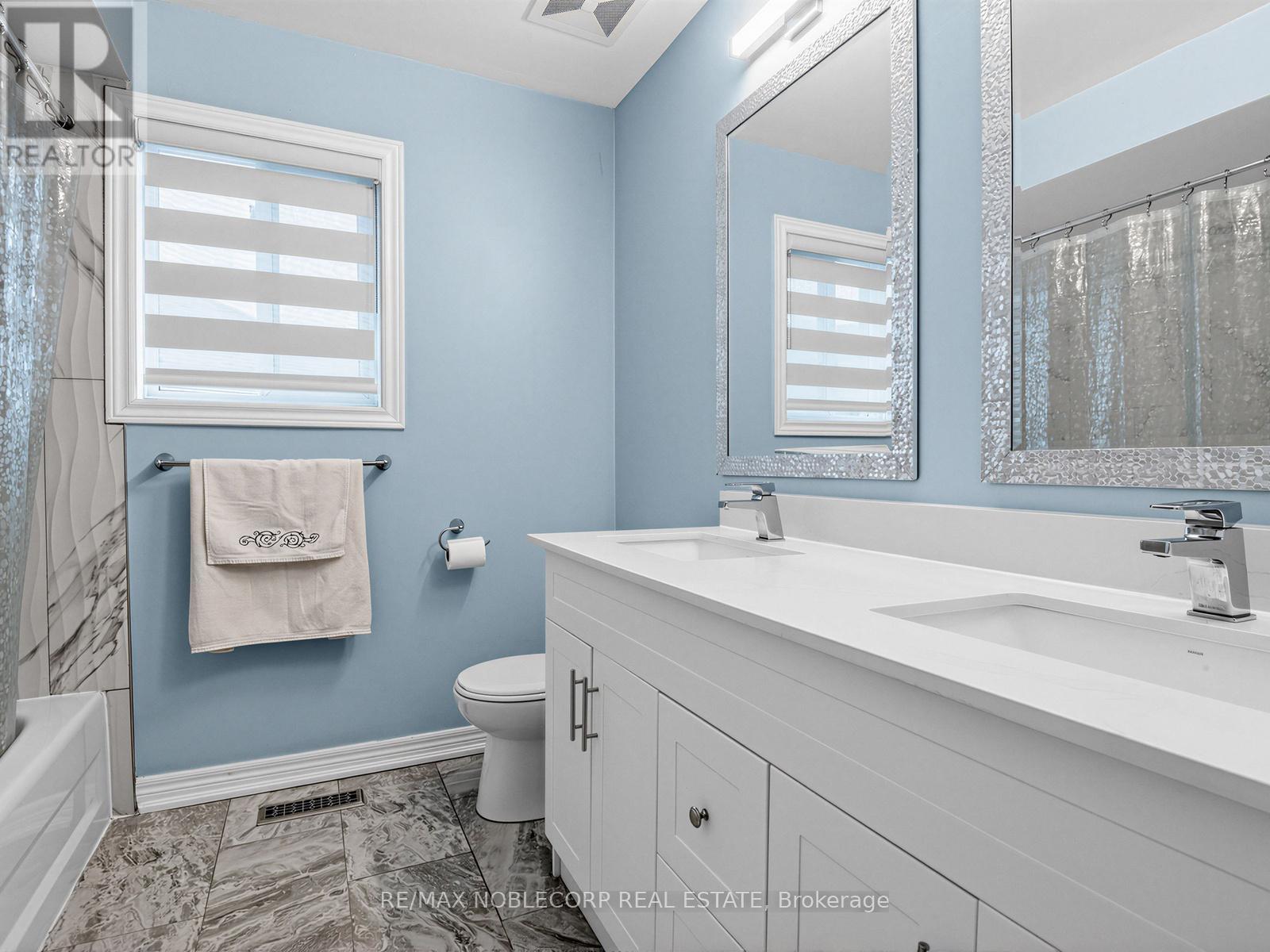 479 Greig Circle, Newmarket, Ontario  L3Y 8S7 - Photo 26 - N12987210