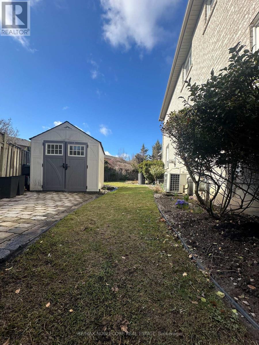 479 Greig Circle, Newmarket, Ontario  L3Y 8S7 - Photo 31 - N12987210