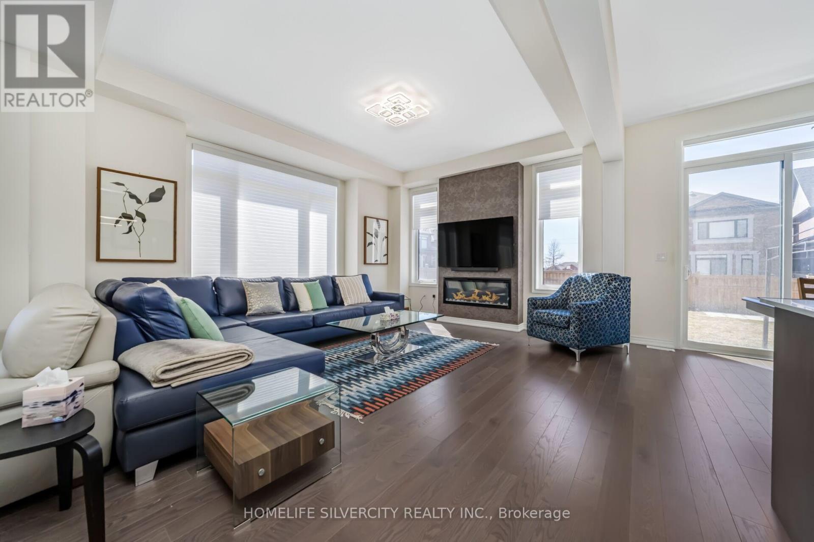 31 Canard Drive, Vaughan, Ontario  L4H 5C4 - Photo 10 - N12987228