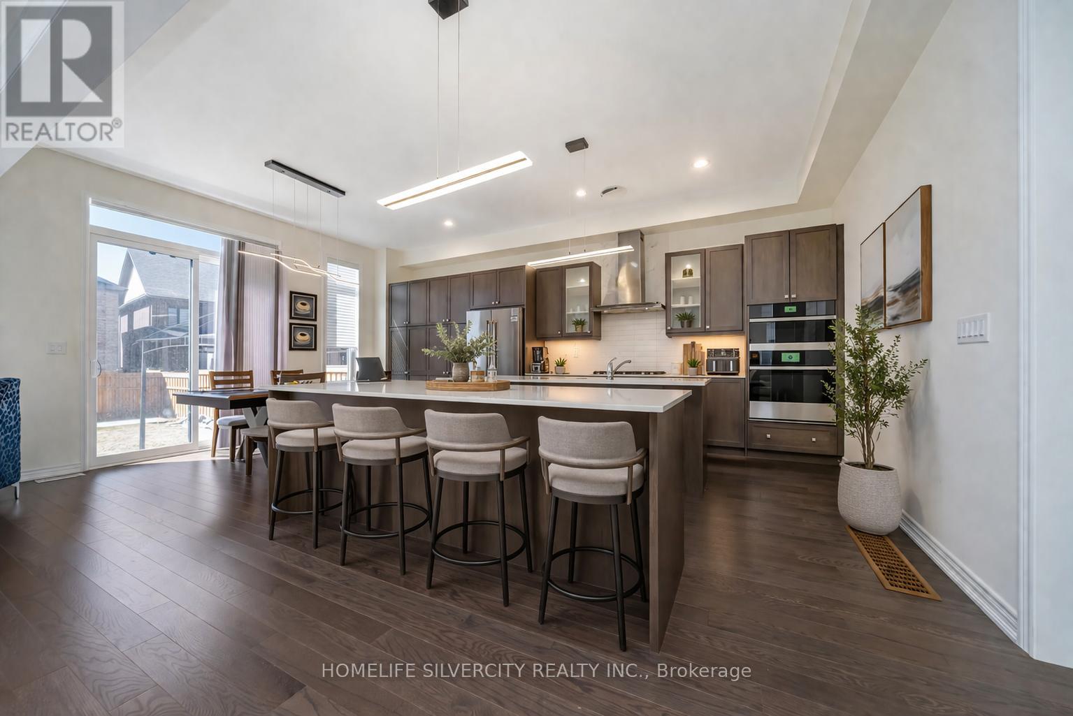 31 Canard Drive, Vaughan, Ontario  L4H 5C4 - Photo 13 - N12987228