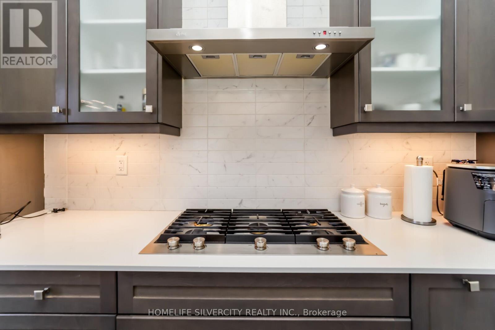 31 Canard Drive, Vaughan, Ontario  L4H 5C4 - Photo 17 - N12987228