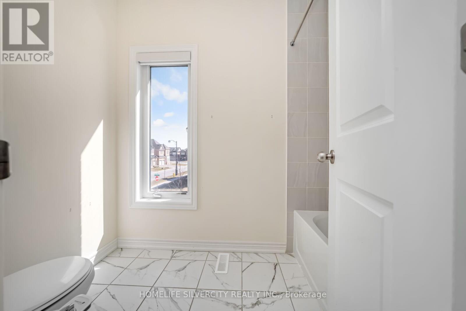 31 Canard Drive, Vaughan, Ontario  L4H 5C4 - Photo 32 - N12987228