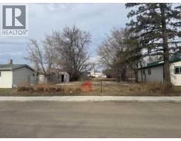 207 Centre Street, Brooks, Alberta