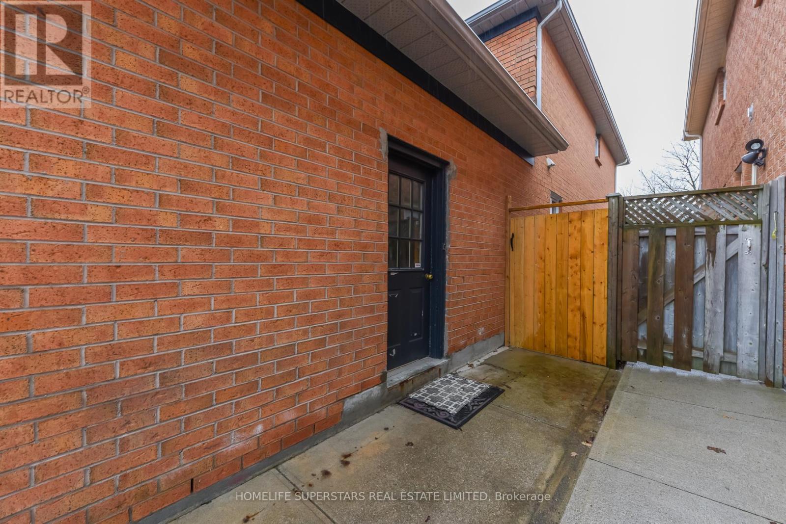 6066 Douguy Boulevard, Mississauga, Ontario  L5V 1B3 - Photo 46 - W12987226